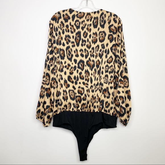 Katie Sturino Roan Textured Wrap Bodysuit, 2X - Picture 9 of 12